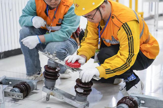 西安鐵道職業學校熱門專業丨精準解讀電氣化鐵道供電專業介紹！